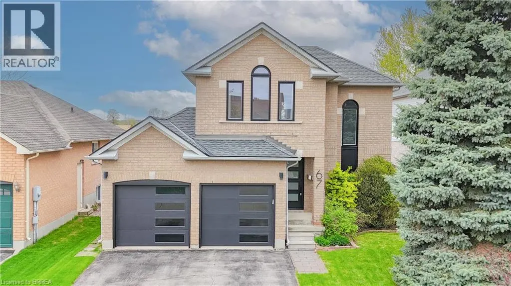 67 WADSWORTH Crescent