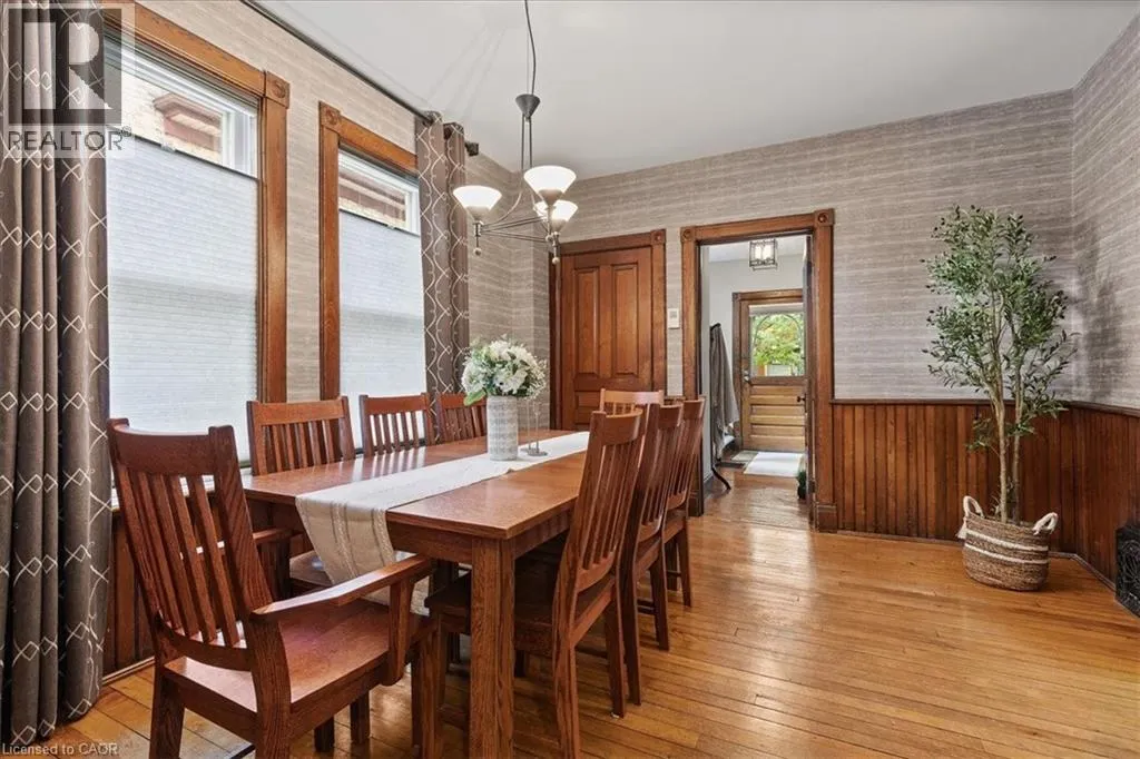 19 RICHMOND Avenue