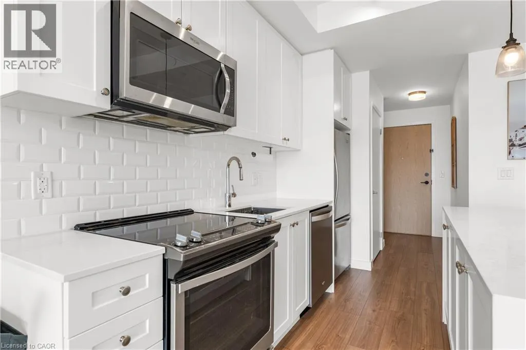 150 SABINA DRIVE Drive Unit# 301, #301