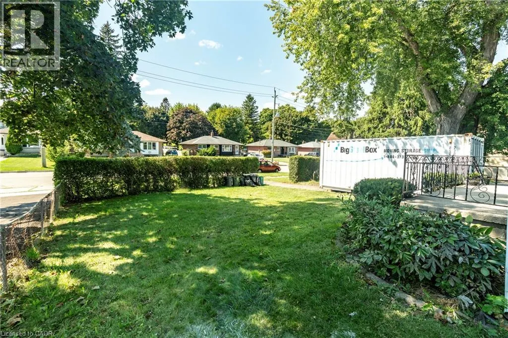 83 WINSTON Boulevard