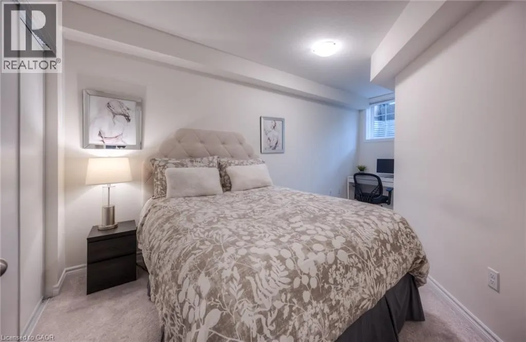 385 WESTWOOD Drive Unit# B, #B