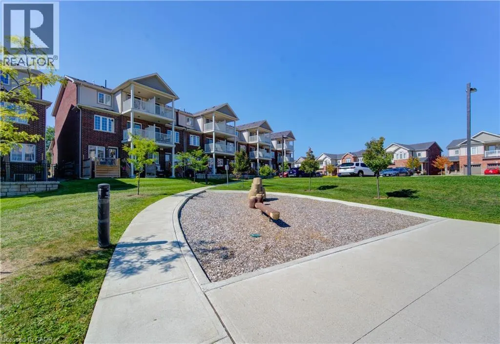 385 WESTWOOD Drive Unit# B, #B