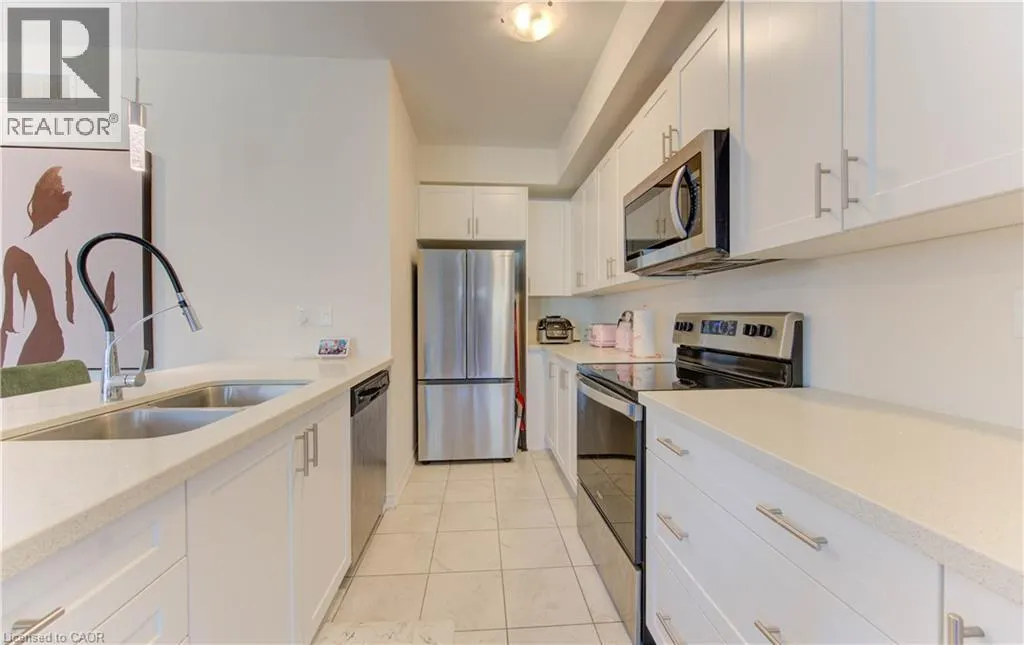 385 WESTWOOD Drive Unit# B, #B