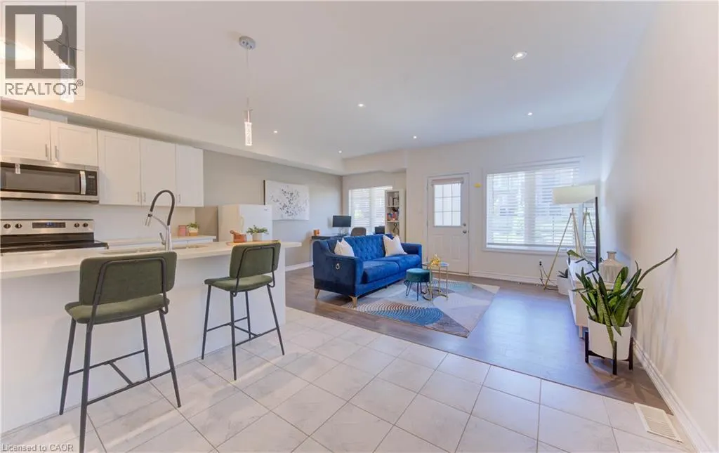 385 WESTWOOD Drive Unit# B, #B
