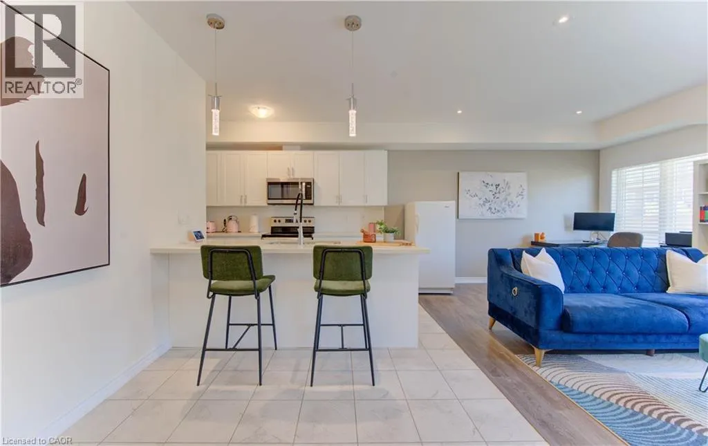 385 WESTWOOD Drive Unit# B, #B