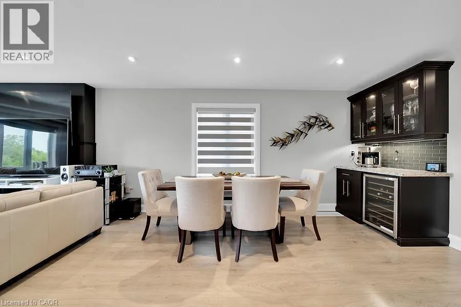 123 WESTBANK Trail