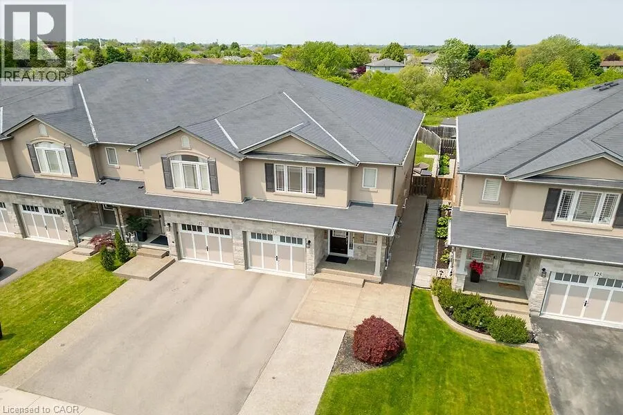 123 WESTBANK Trail