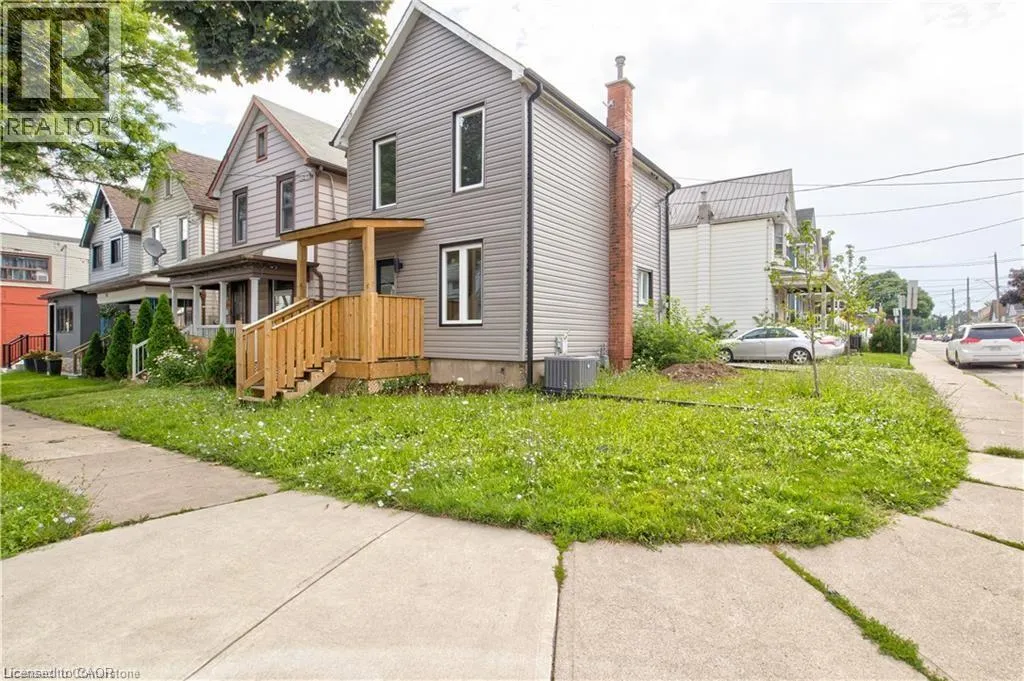 104 AVONDALE Street