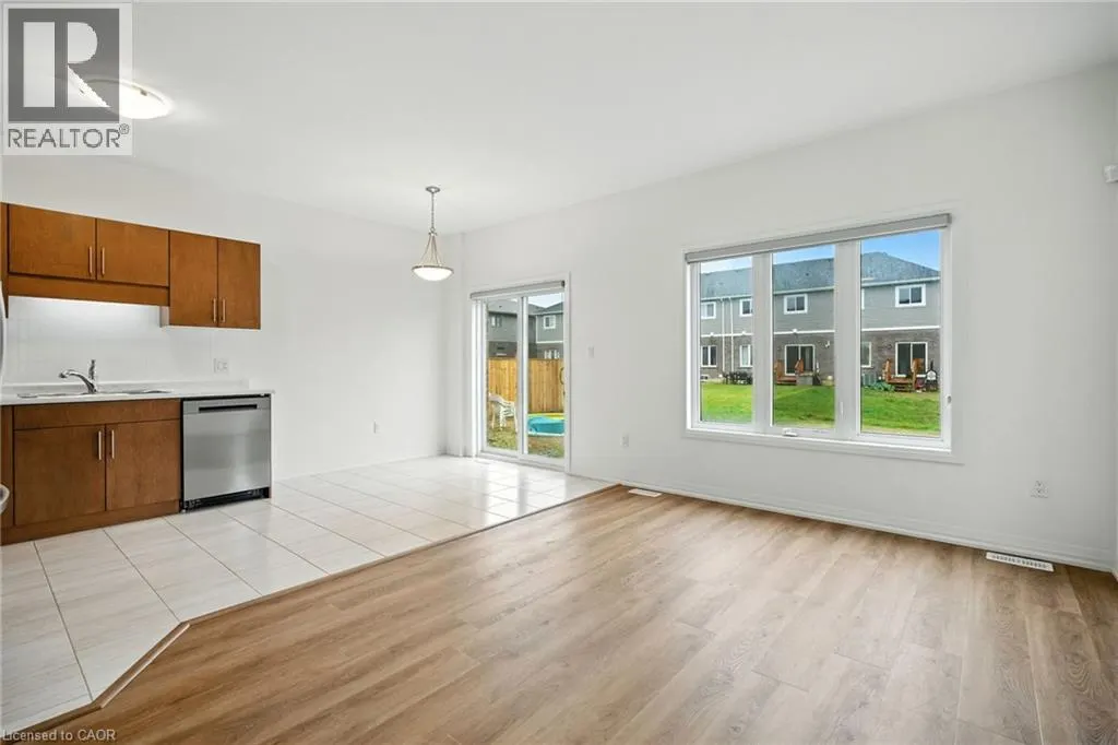 25 SAFFRON WAY Way
