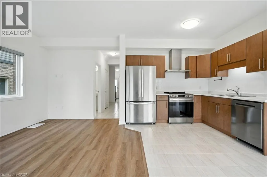 25 SAFFRON WAY Way