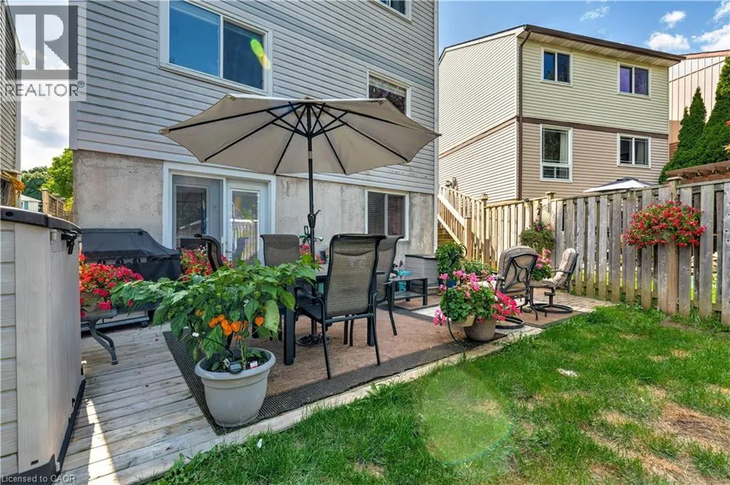 2261 LEOMINSTER Drive