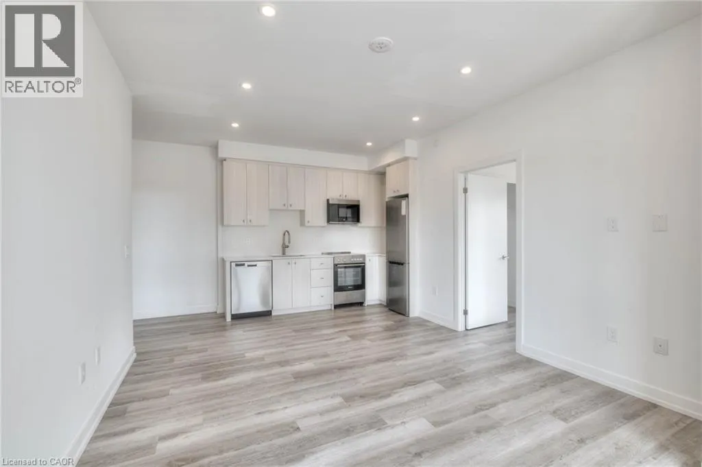 5 WELLINGTON Street S Unit# 1012, #1012