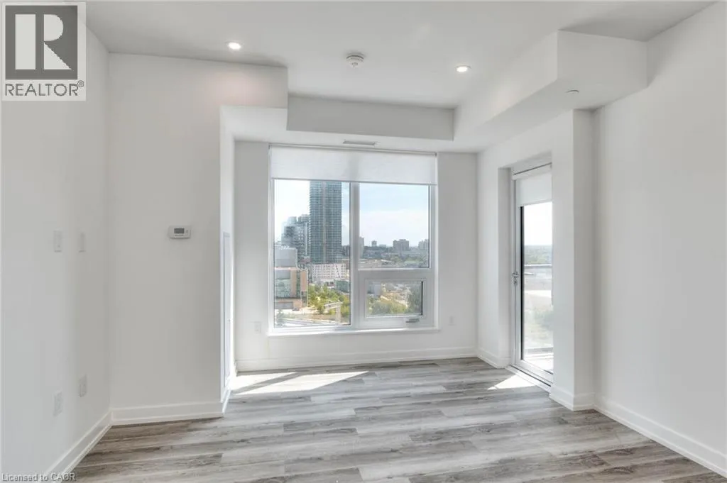 5 WELLINGTON Street S Unit# 1012, #1012
