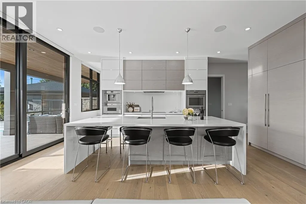 1826 MOSER YOUNG Road