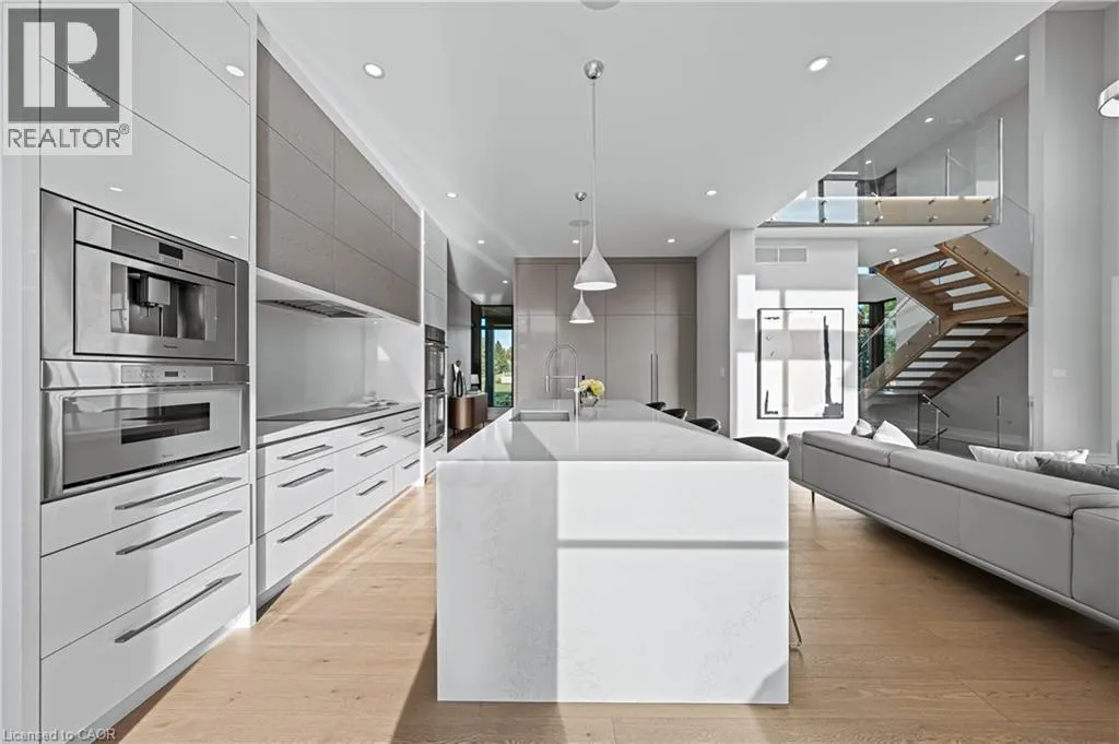 1826 MOSER YOUNG Road