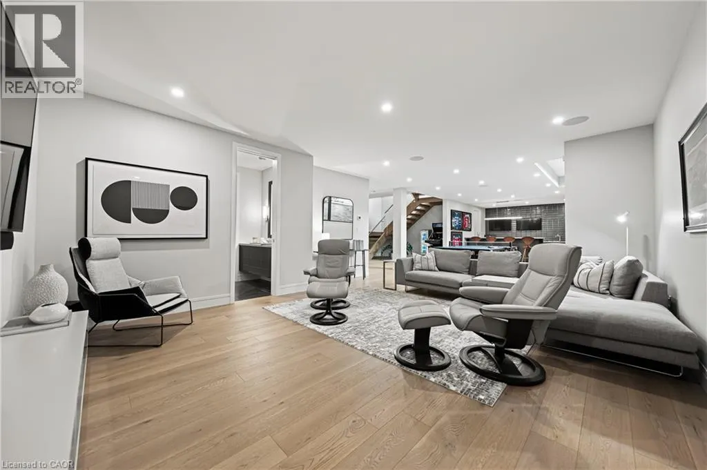 1826 MOSER YOUNG Road