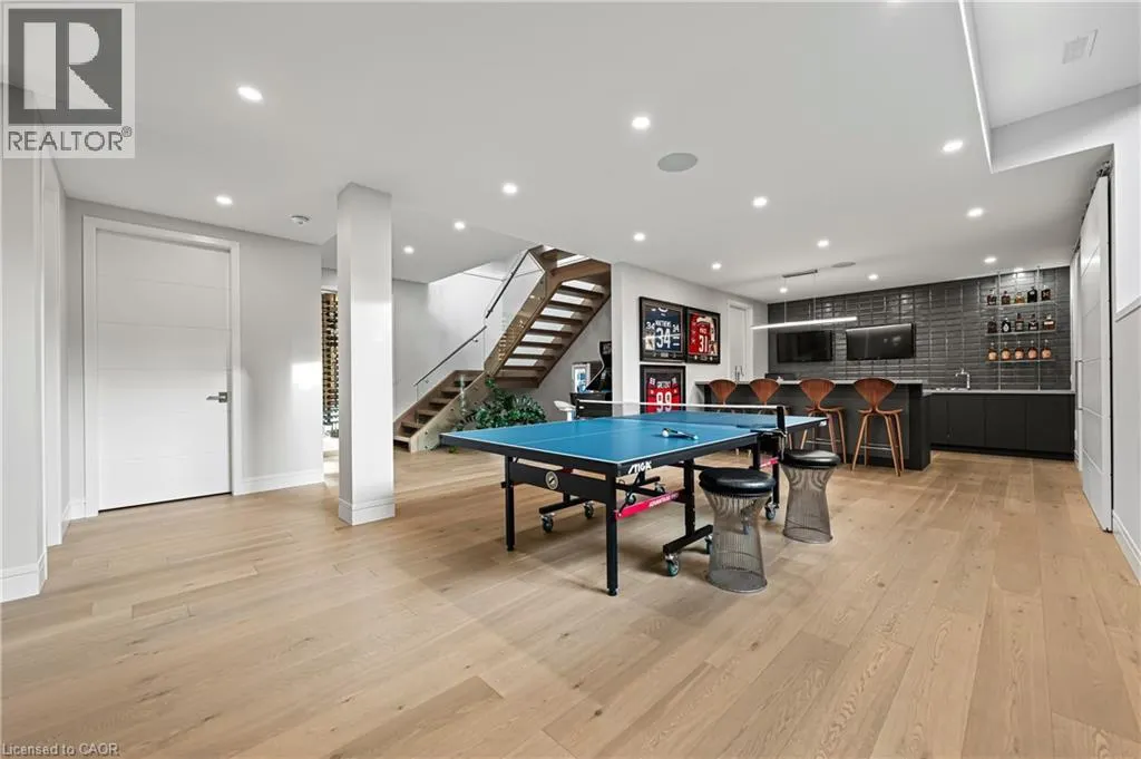 1826 MOSER YOUNG Road