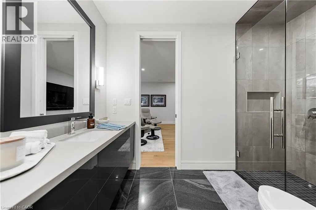 1826 MOSER YOUNG Road