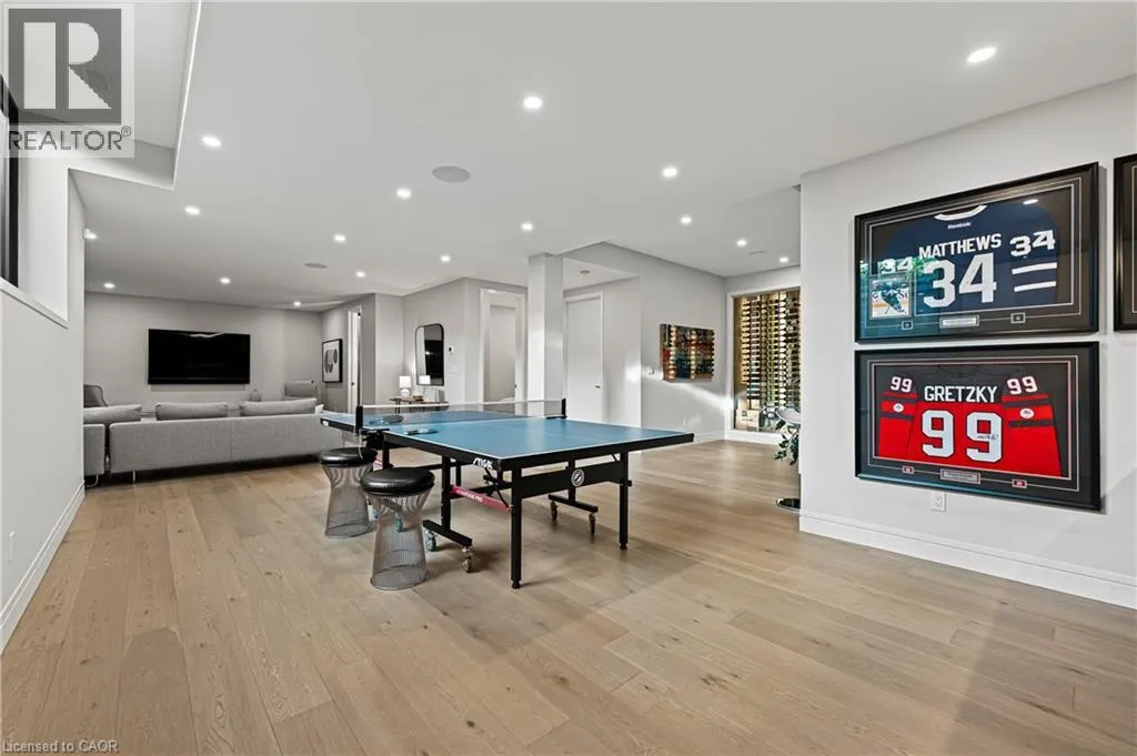 1826 MOSER YOUNG Road