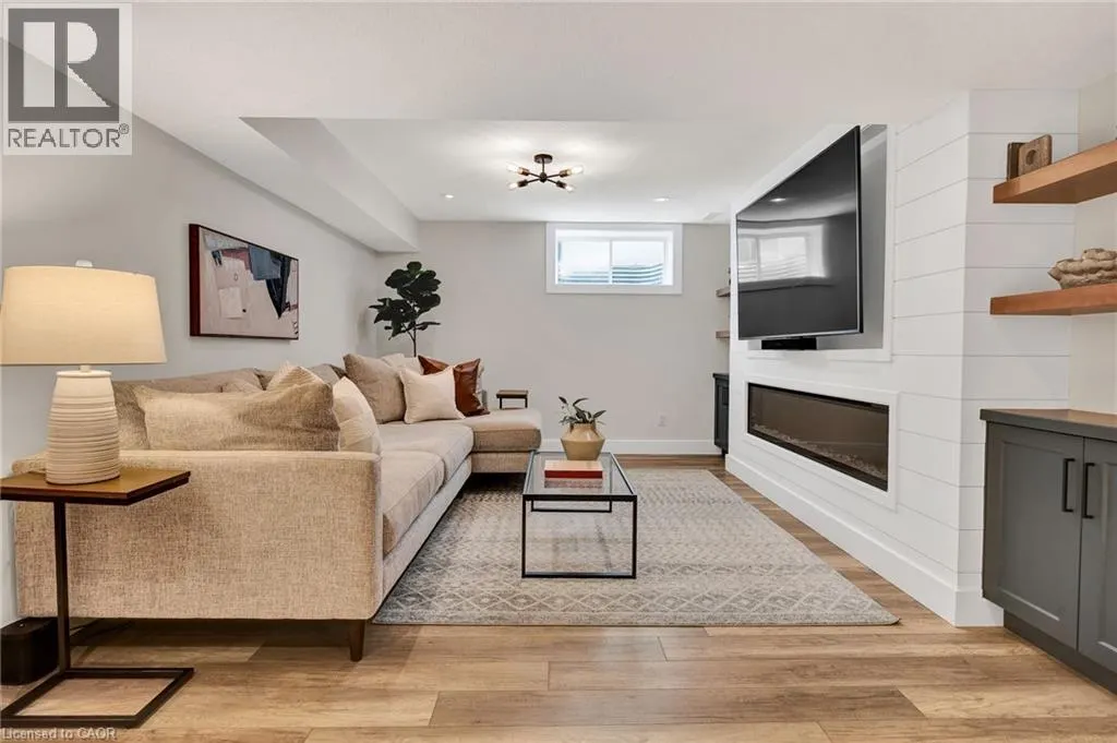 78 RIDGEMOUNT Street