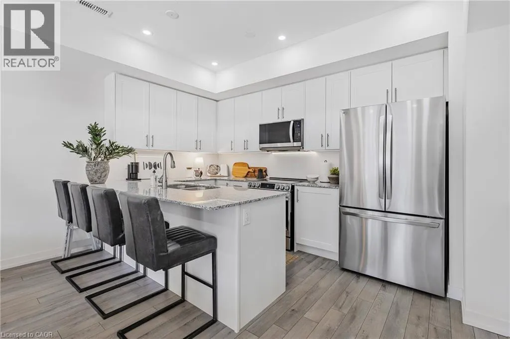 1543 HILSON Heights
