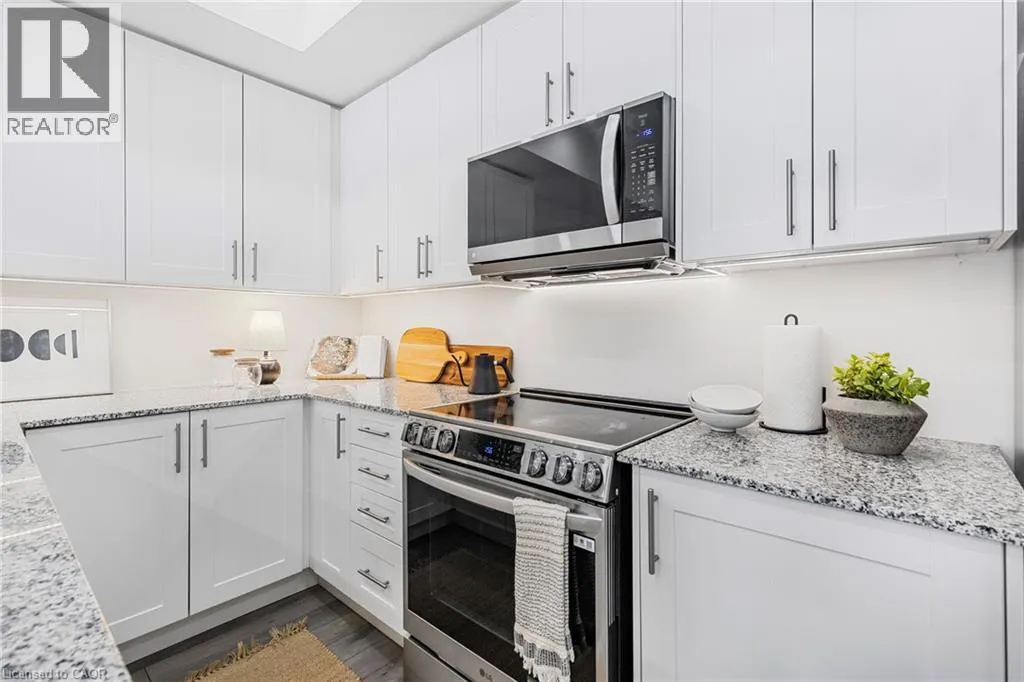 1543 HILSON Heights
