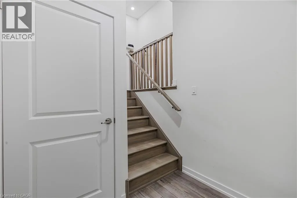 1543 HILSON Heights