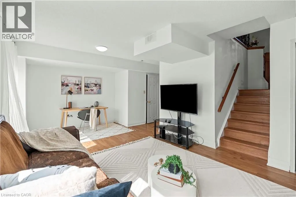 5090 FAIRVIEW Street Unit# 20, #20
