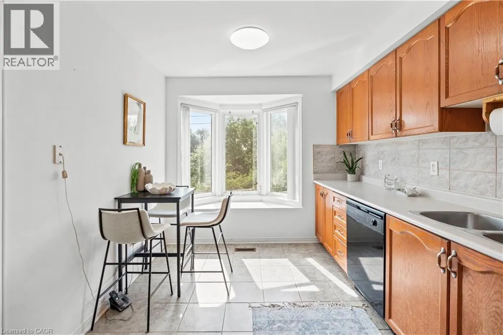 5090 FAIRVIEW Street Unit# 20, #20