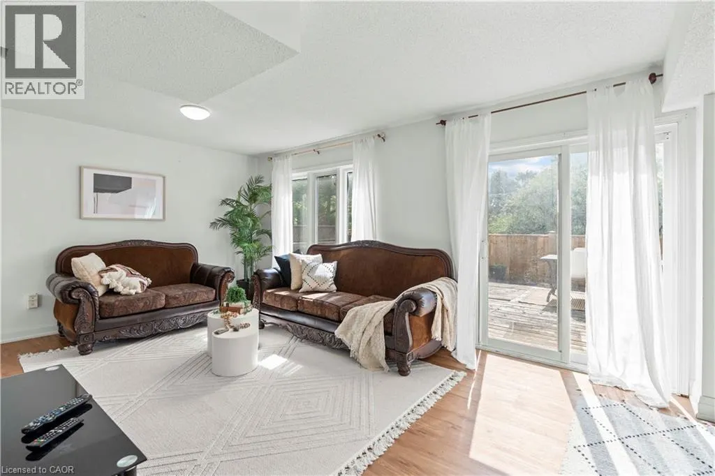 5090 FAIRVIEW Street Unit# 20, #20