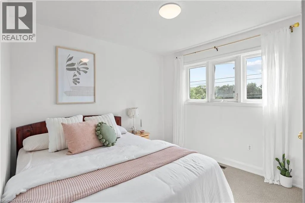 5090 FAIRVIEW Street Unit# 20, #20