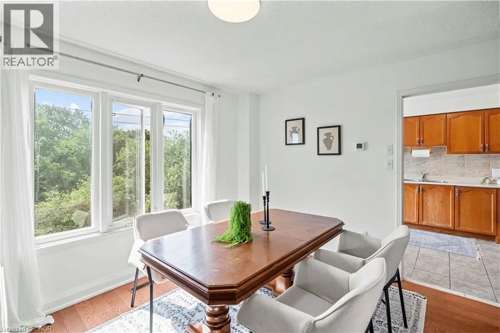 5090 FAIRVIEW Street Unit# 20, #20