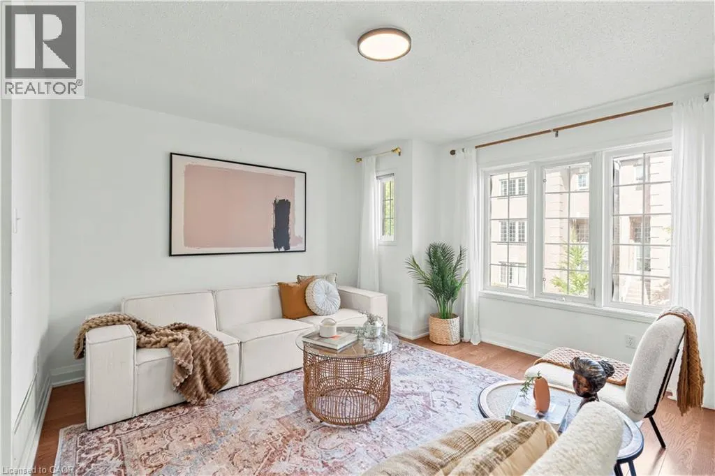 5090 FAIRVIEW Street Unit# 20, #20