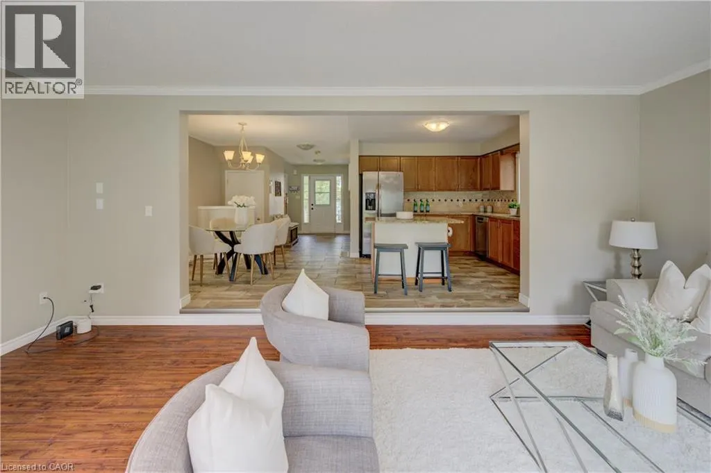 503 VERONICA Drive