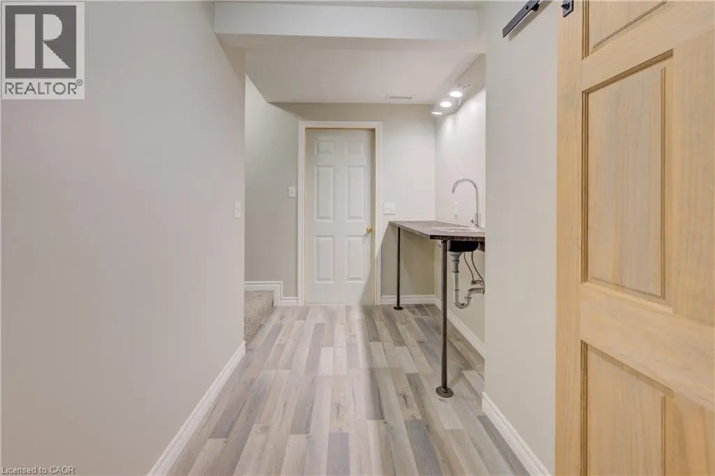 503 VERONICA Drive