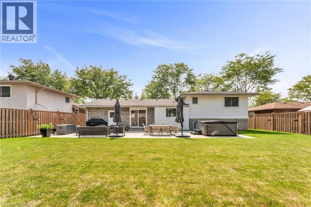 7119 BRIAN Crescent
