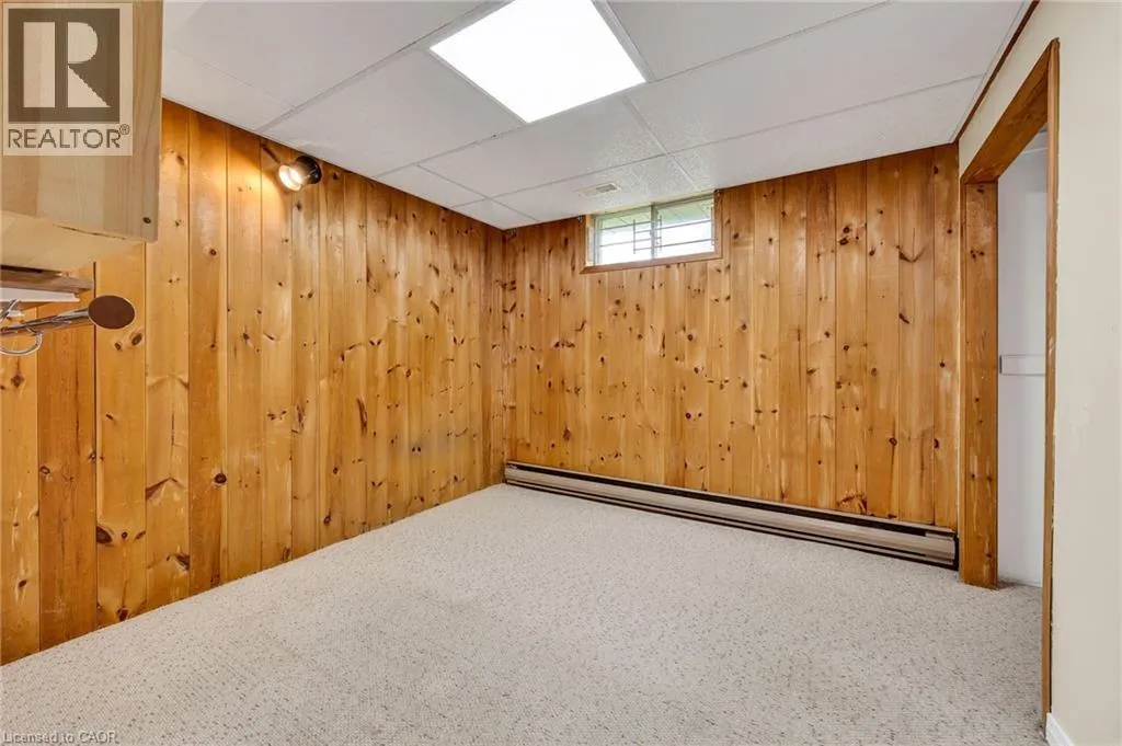 148 CANDLEWOOD Crescent