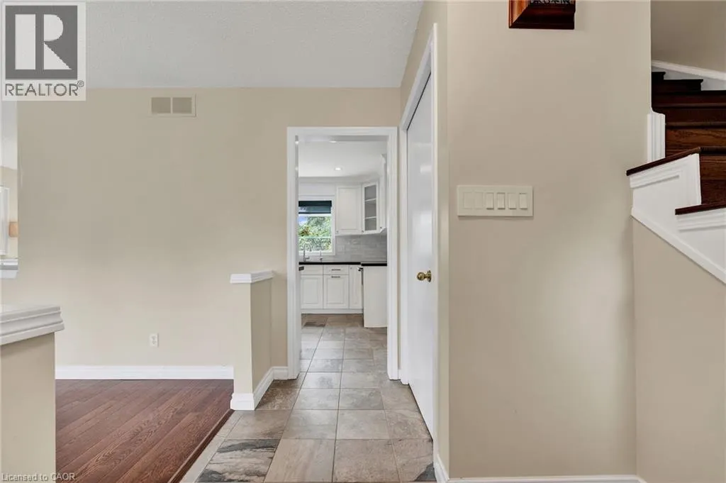 148 CANDLEWOOD Crescent