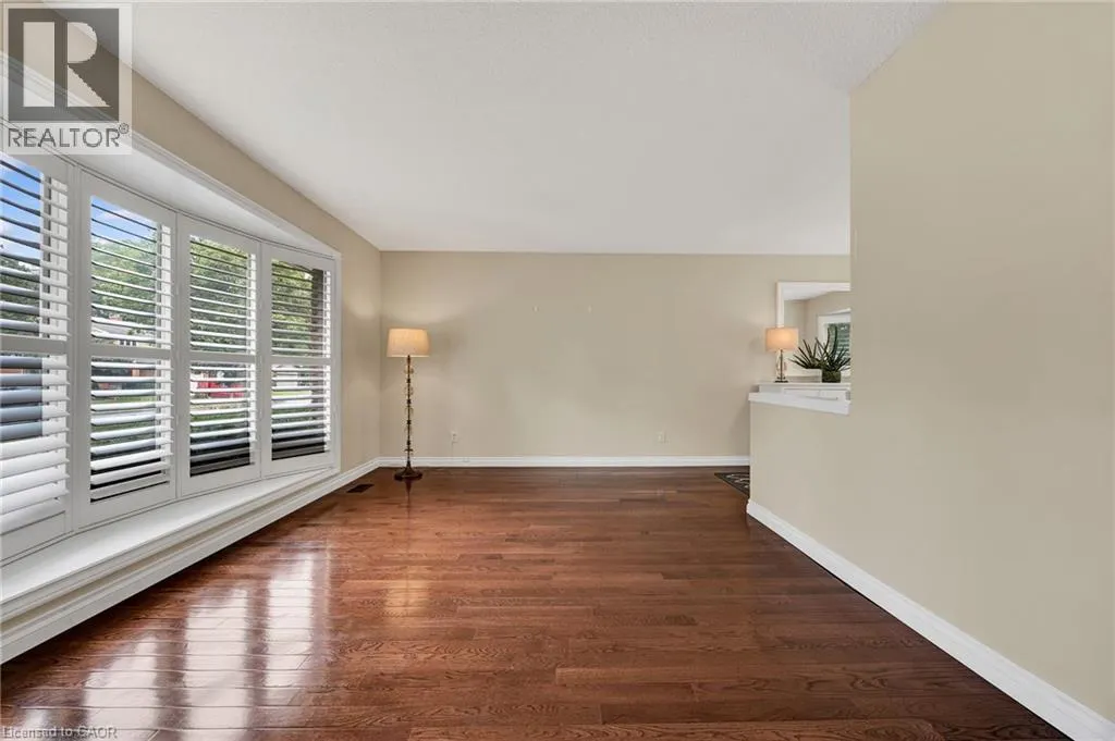 148 CANDLEWOOD Crescent