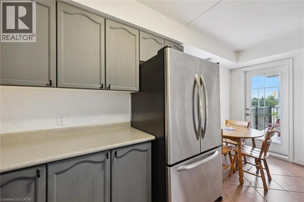 415 GRANGE Road Unit# 212, #212