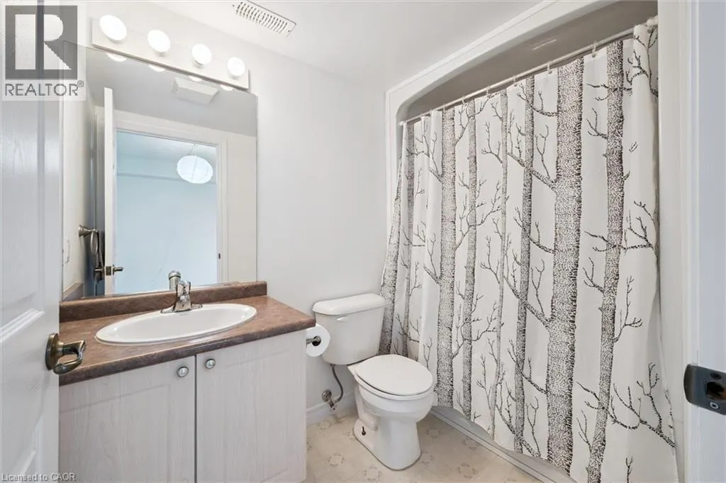 415 GRANGE Road Unit# 212, #212
