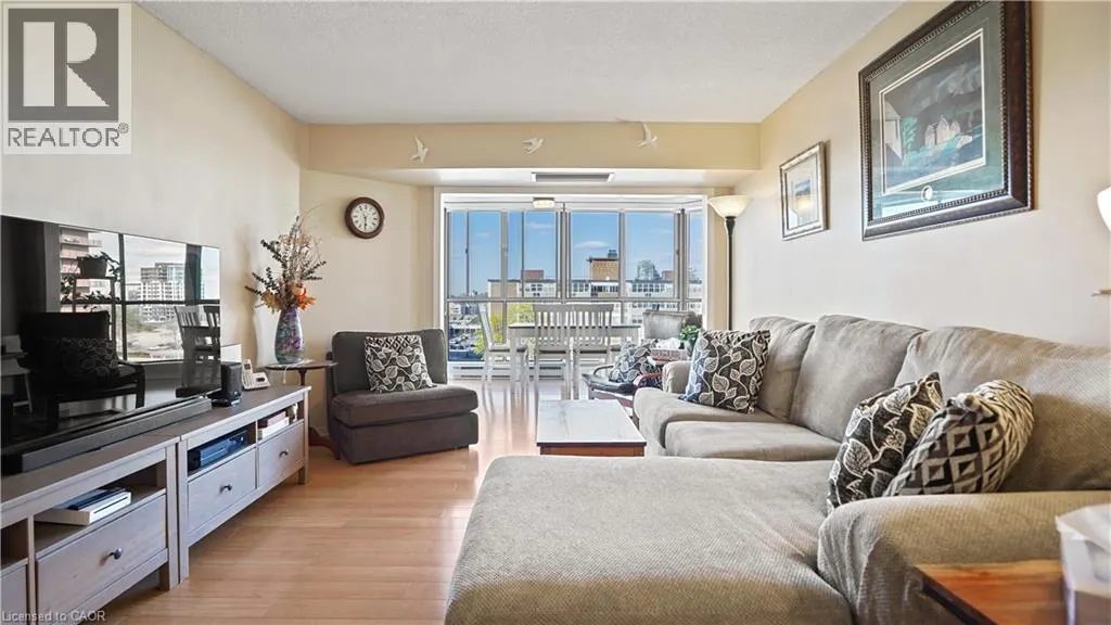 265 WESTCOURT Place Unit# 705, #705