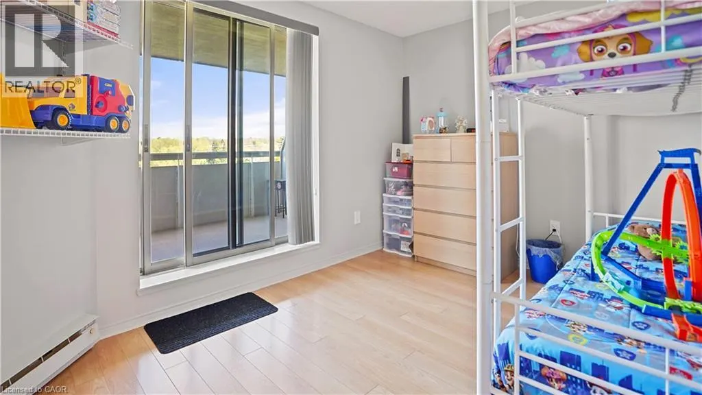 265 WESTCOURT Place Unit# 705, #705