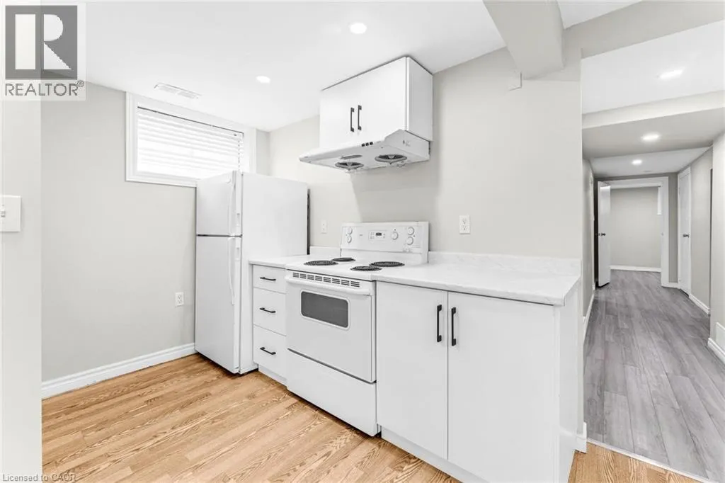 119 NICKOLAS Crescent
