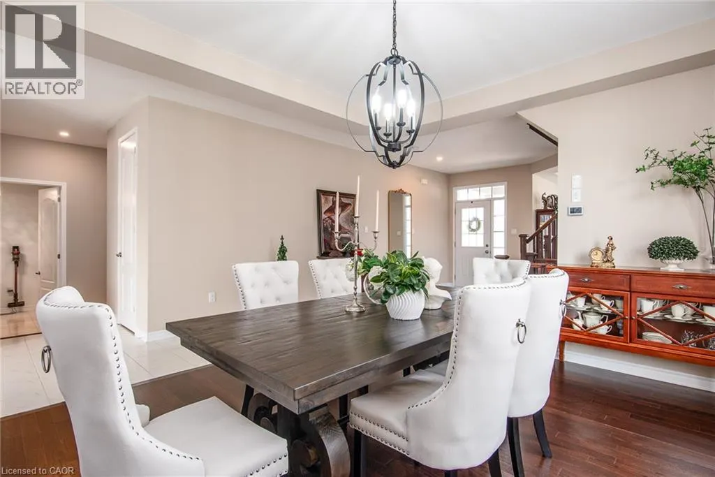 232 SHADY GLEN Crescent