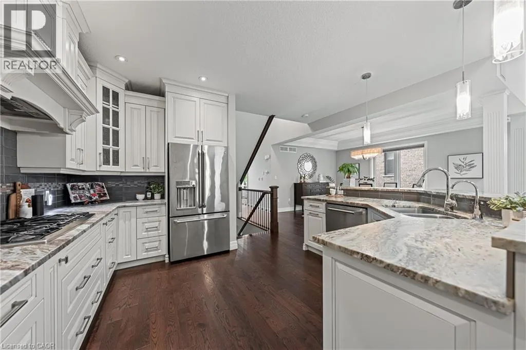 308 DEERFOOT Trail