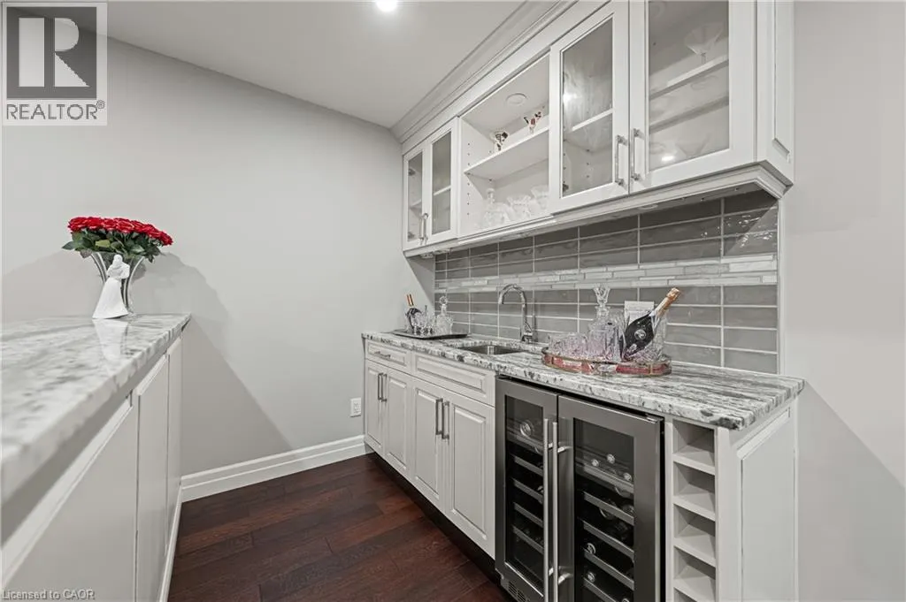 308 DEERFOOT Trail