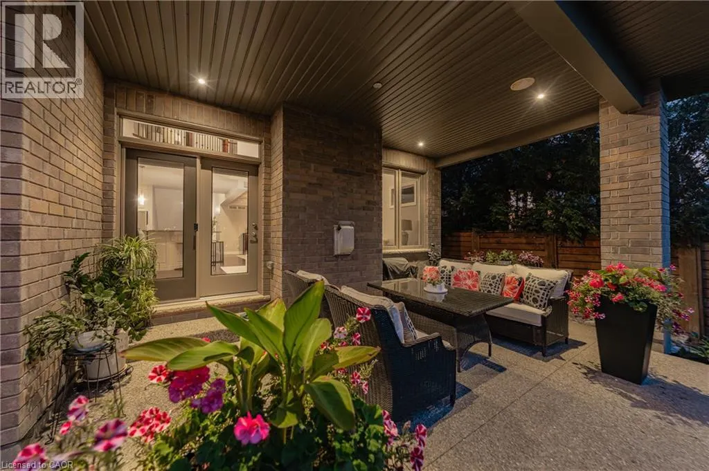 308 DEERFOOT Trail