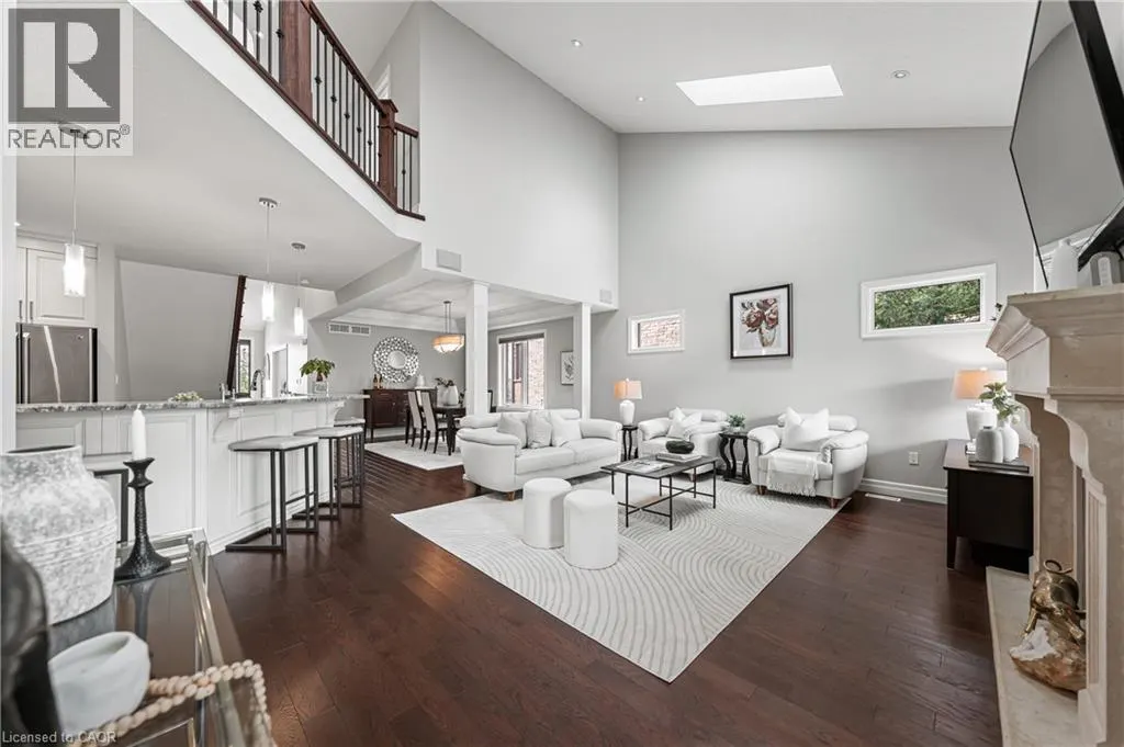 308 DEERFOOT Trail