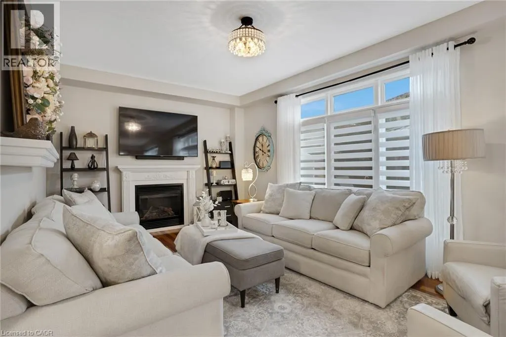40 LEMONWOOD Place